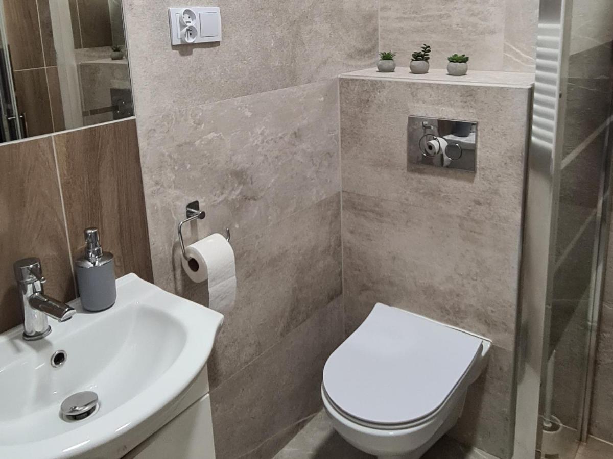 Apartment Na Zamkowej Kraków Eksteriør billede